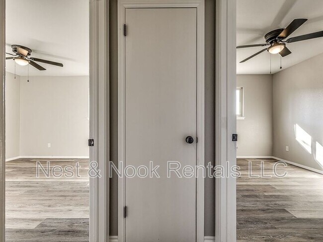 Building Photo - 5966 E 36th St