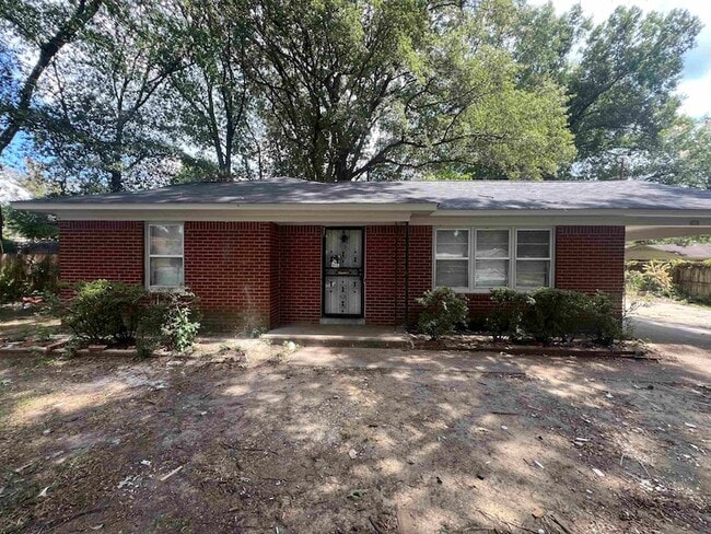 Primary Photo - 4510 Given Ave
