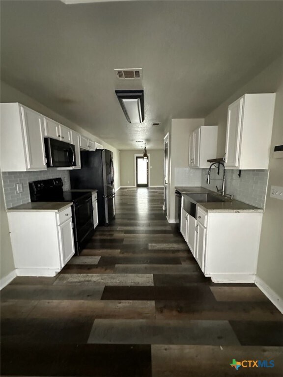 Building Photo - 4406 Alleeta Dr
