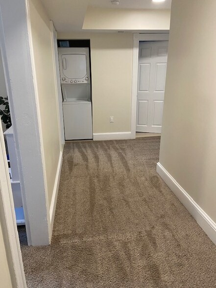 Building Photo - 6831 Maryland Ave