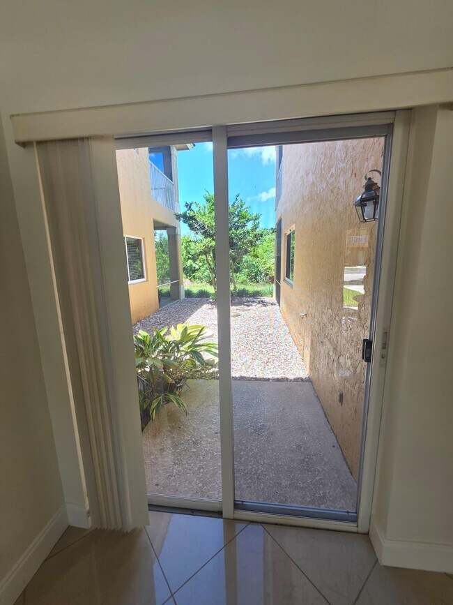 Building Photo - 8262 Mulligan Cir