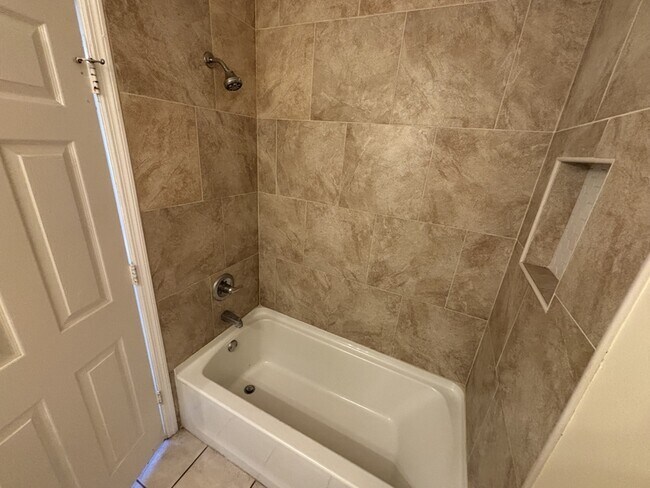 Building Photo - 2217 Leda Ave S