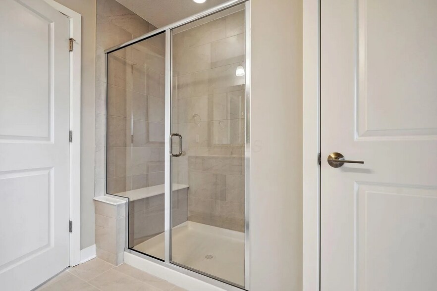 Building Photo - 6351 Azile Way