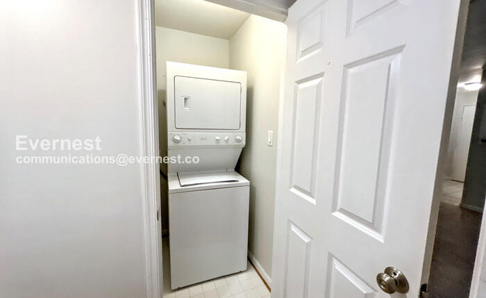 Building Photo - 15522 Horseshoe Ln