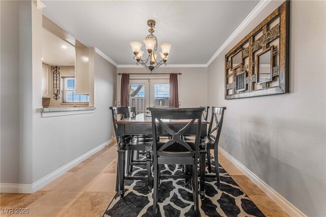 Building Photo - 1038 Tam O Shanter