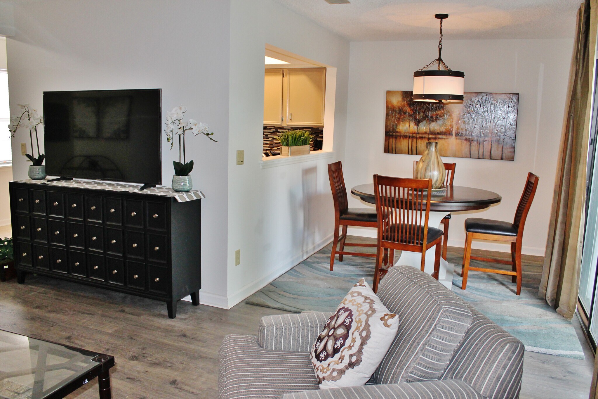 Building Photo - 7805 Renaissance Ct