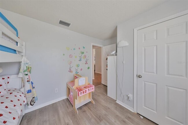 Building Photo - 1204 Sawdust Ct