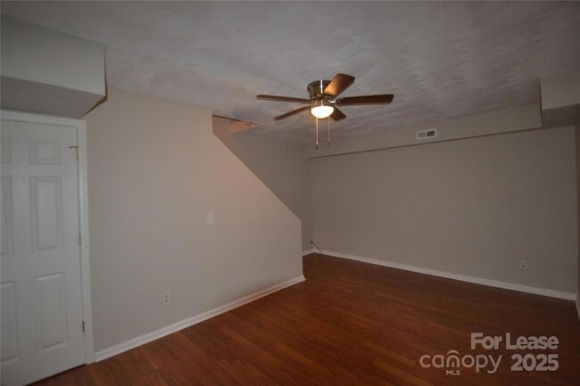 Building Photo - 9024 McElroy Rd