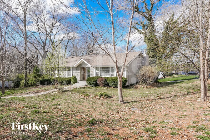 Building Photo - 10040 NW Blum Rd