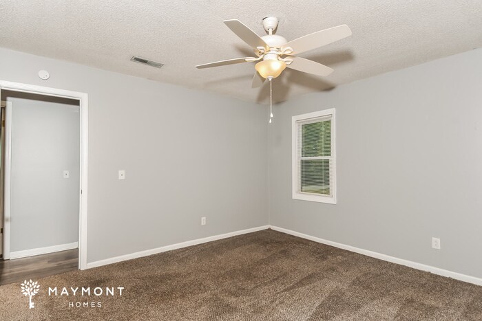 Building Photo - 1613 Chadford Rd