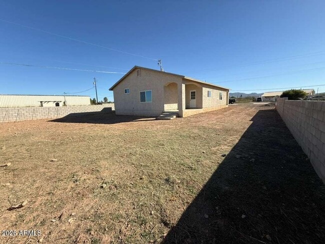 Building Photo - 2770 N Washington Ave