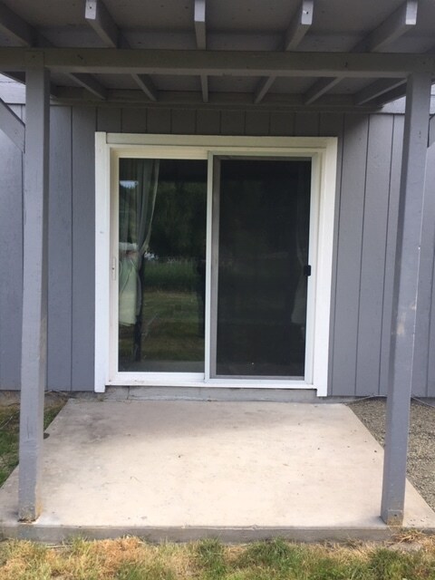 Building Photo - 120 Cowan Ct