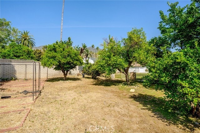 Building Photo - 1635 Grandview Ave