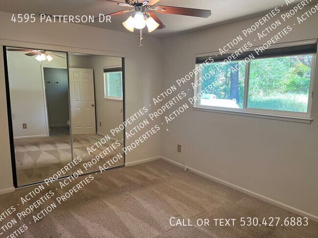 Building Photo - 4595 Patterson Dr