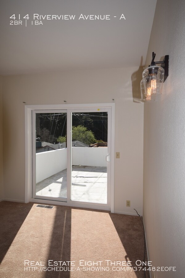 Building Photo - 414 Riverview Ave