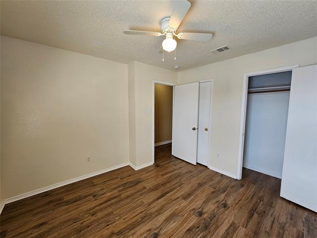 Building Photo - 1356 Fox Glenn