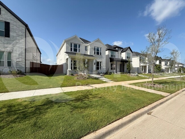 Building Photo - 11531 Chartwell Ct