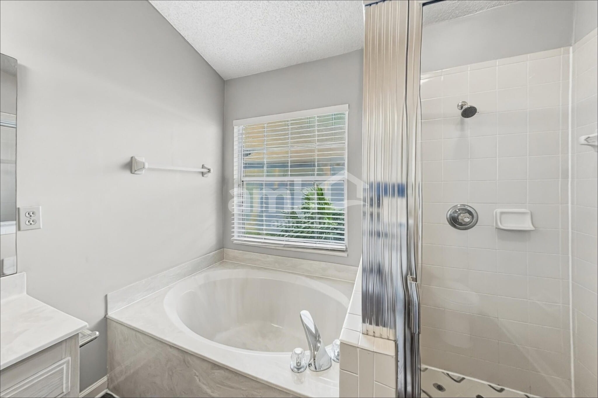 Building Photo - 1819 Harbor Island Dr