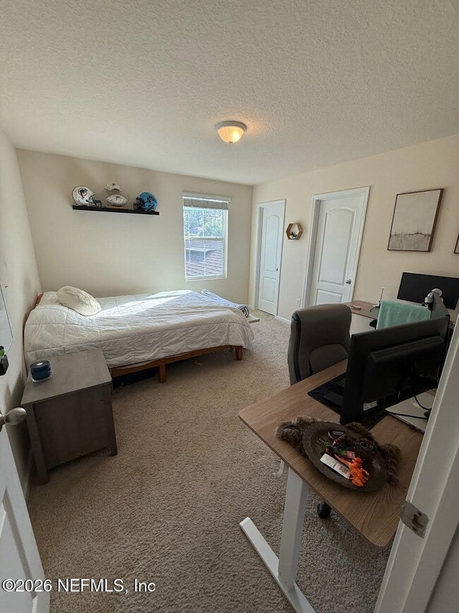 Building Photo - 705 Servia Dr