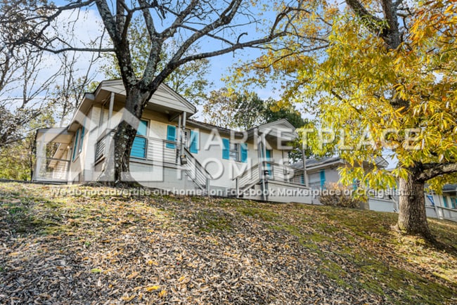 Building Photo - 519 Woodward Ave SE