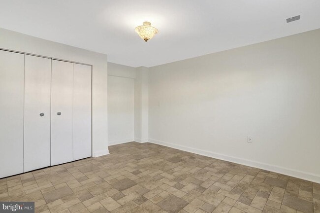 Building Photo - 8070 Powderbrook Ln