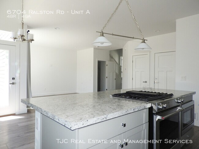 Building Photo - Arvada Home for Rent!