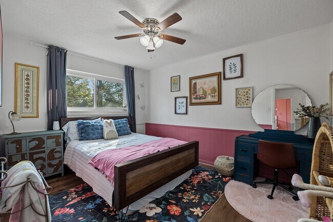 Building Photo - 326 Bayou View Dr