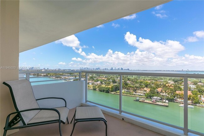 Building Photo - 5600 Collins Ave