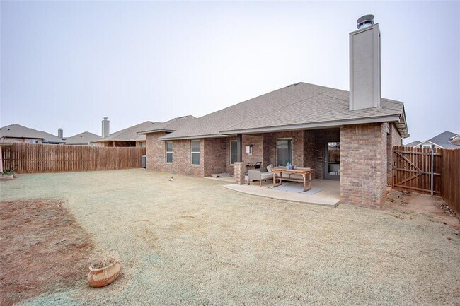 Building Photo - 18644 Groveton Blvd