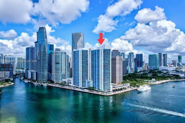 Building Photo - 335 S Biscayne Blvd