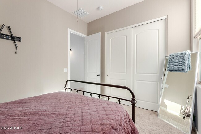 Building Photo - 19675 E Oriole Way