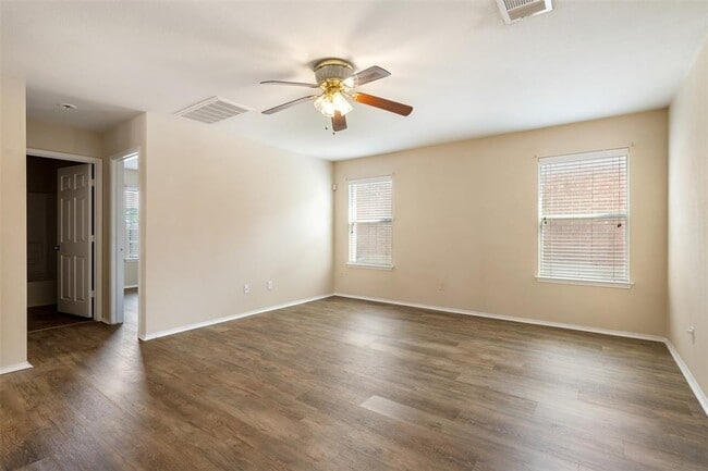 Building Photo - 13405 Lismore Ln