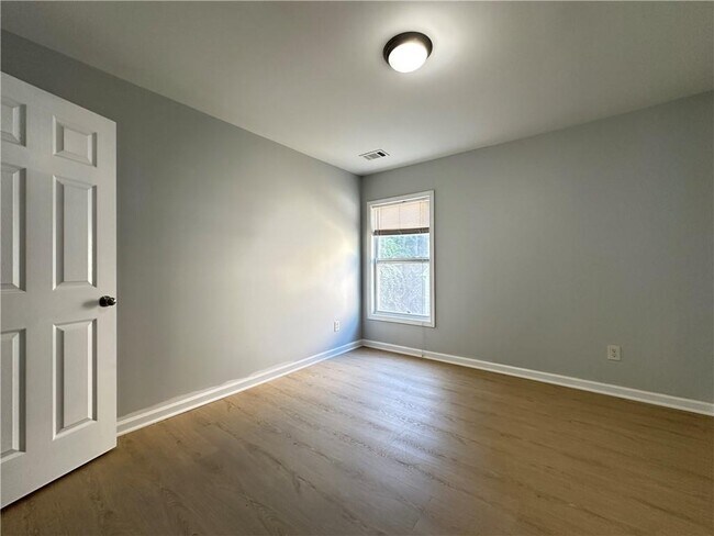 Building Photo - 2468 Worrall Hill Way