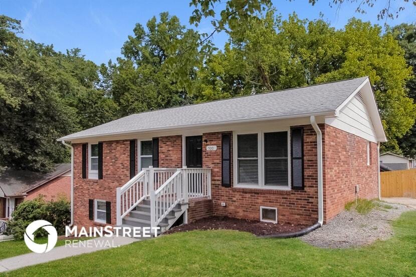 Building Photo - 500 Fallingswood Ct