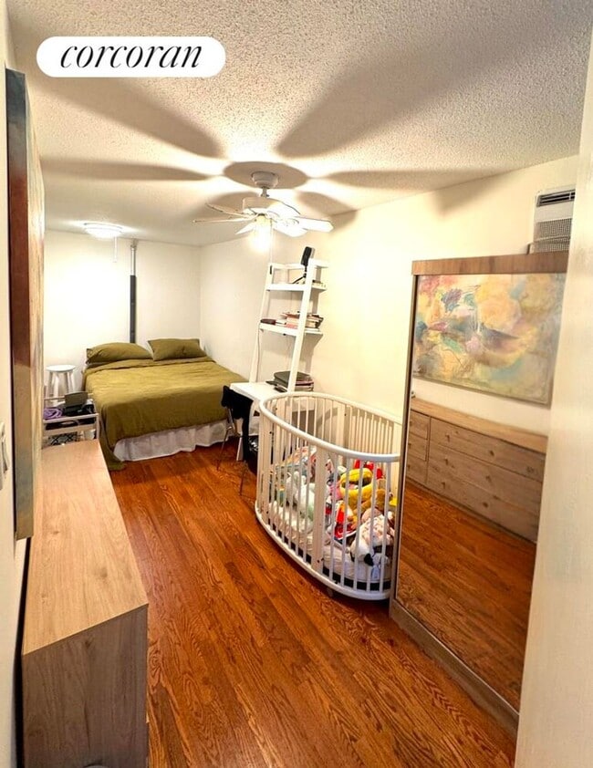 Building Photo - 38 Richardson St