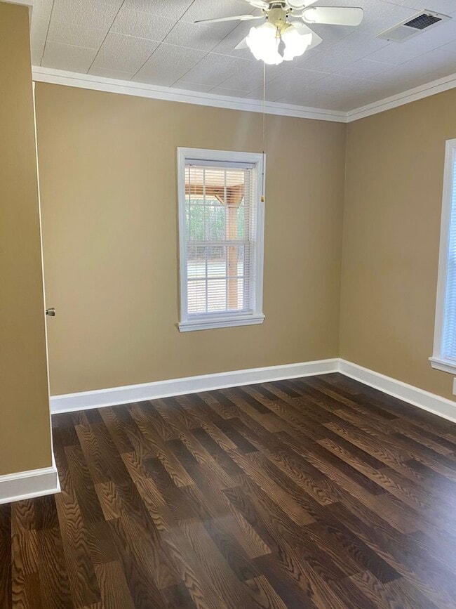 Building Photo - Amazing property! Dreamy wraparound porch! Immaculate & Completely Updated! 3 Bedrooms/2 Baths!