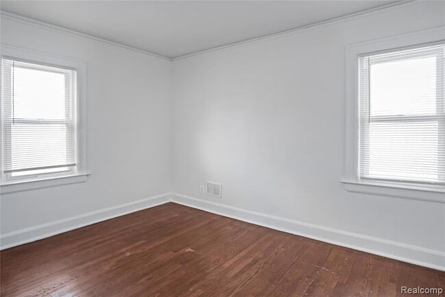 Building Photo - 4000 Berkshire St