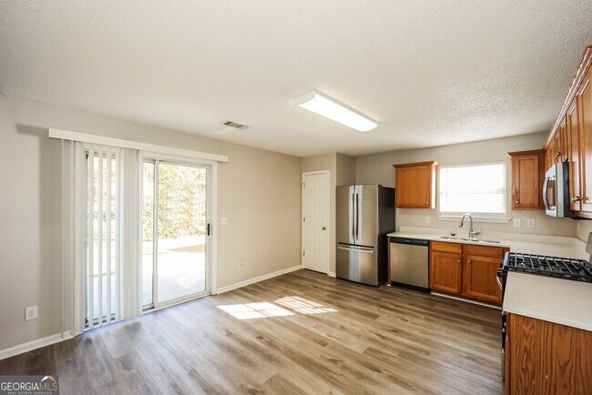 Building Photo - 3568 Brookstone Way