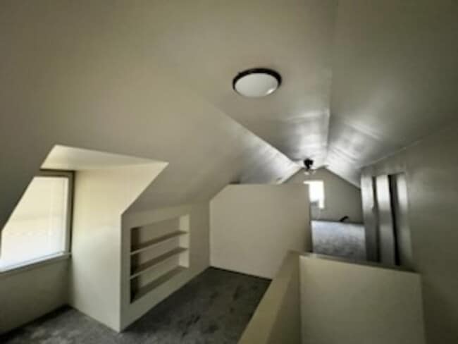 Building Photo - 1909 Williams Blvd SW