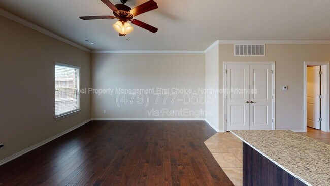 Building Photo - 2713 W Shasta Rd