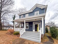 Building Photo - Spacious 3 Bedroom in Richmond