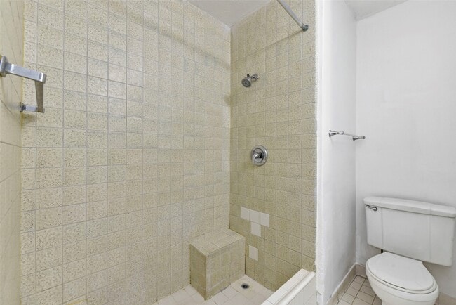 Building Photo - 7138 Mobud Dr