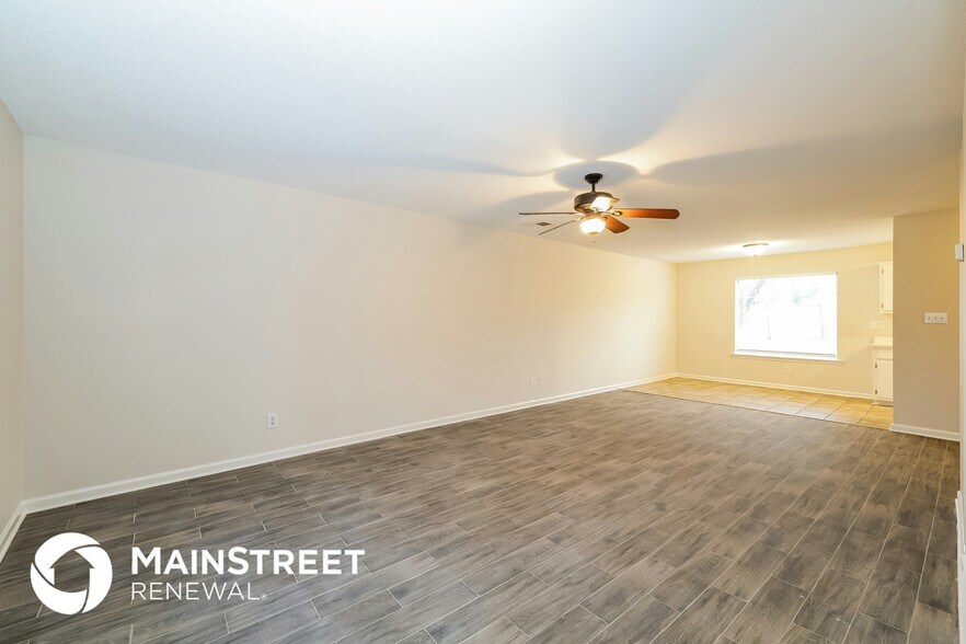 Building Photo - 4793 Northwood Hills Dr