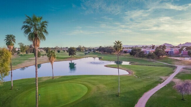 Building Photo - Two bedroom, two bathroom Scottsdale Condo!