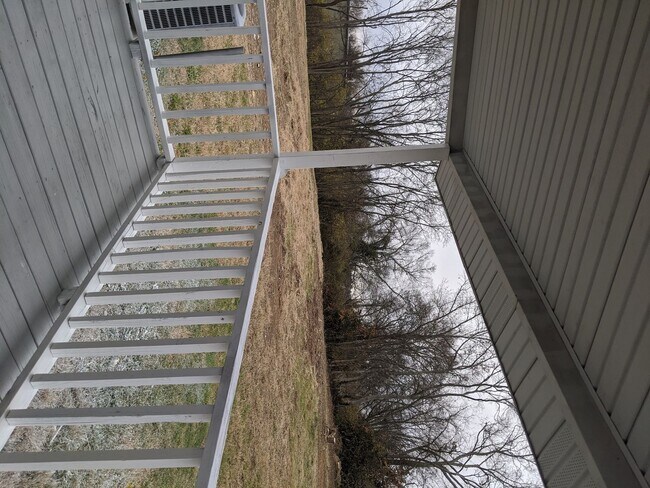 Building Photo - Charming Renovated 2 Bedroom Home in Gallatin
