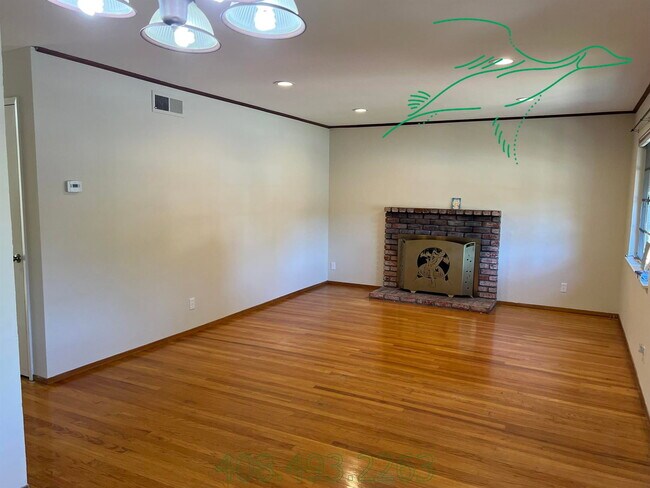 Building Photo - 7941 Woodlark Way