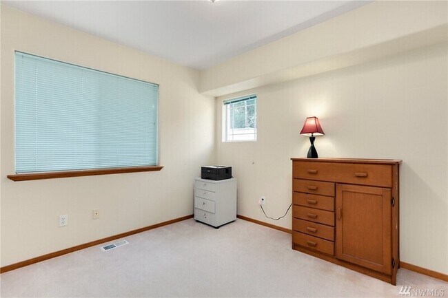 Building Photo - 16034 76th Pl NE