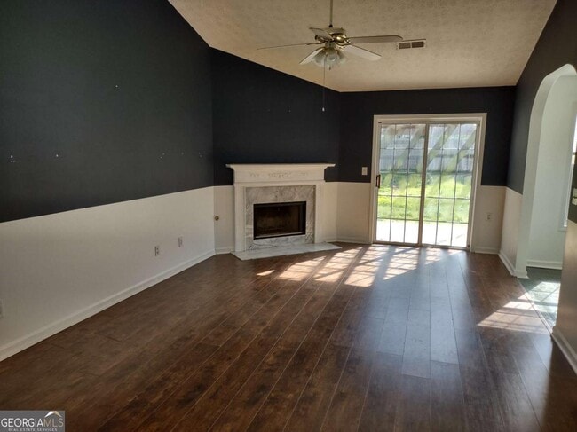 Building Photo - 4926 Lighthouse Ct