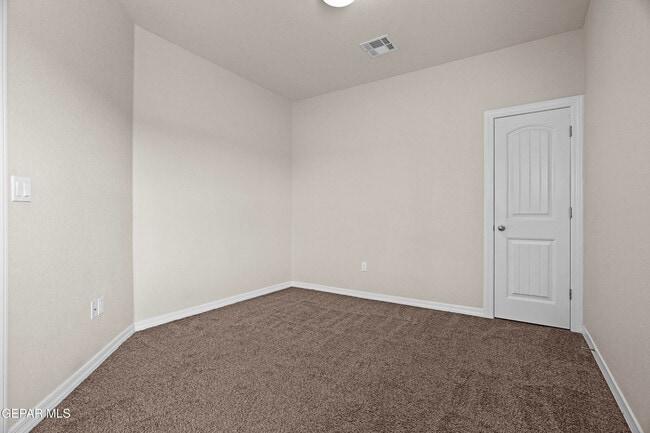 Building Photo - 618 Rafael Marmolejo St
