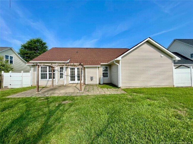Building Photo - 193 Lochwood Dr